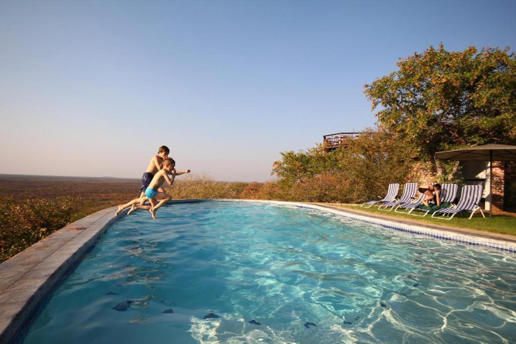 Etosha Safari Lodge, Etosha National Park, Namibia Окаукуэджо Экстерьер фото